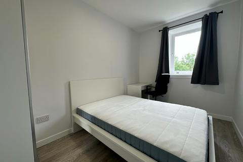 3 bedroom flat to rent, Kent Road, Finnieston, Glasgow, G3
