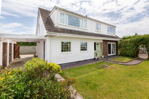 4 bedroom bungalow for sale, Gorad Road, Valley, Isle of Anglesey, LL65