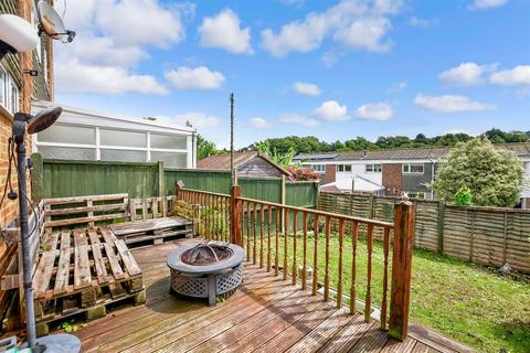 11 Chalcroft Road, Folkestone, CT20 3NG