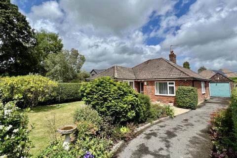 2 bedroom bungalow for sale, Lumby Drive, Ringwood, BH24 1JJ