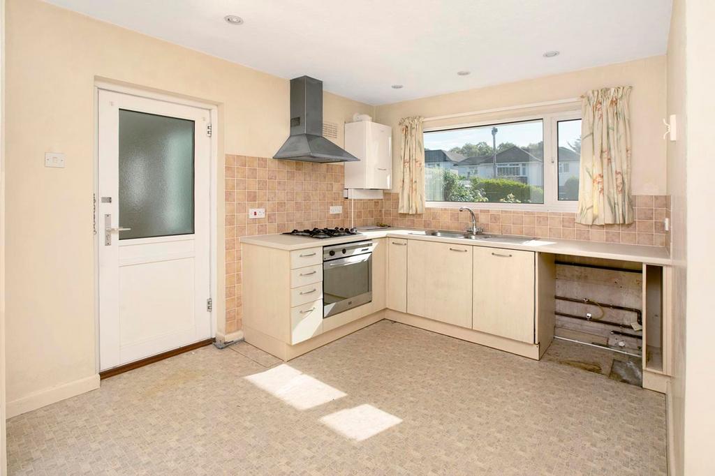 Woodway Road, Teignmouth, TQ14 3 bed detached bungalow £475,000