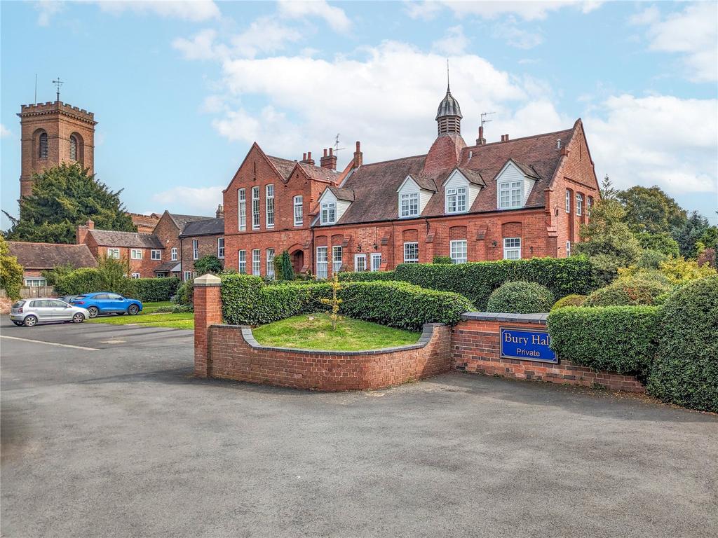 7 Bury Hall, Wolverley, Kidderminster, Worcestershire 3 bed terraced