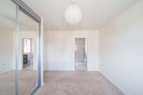 6 Lavinia Close, Worcester, WR2 5GT