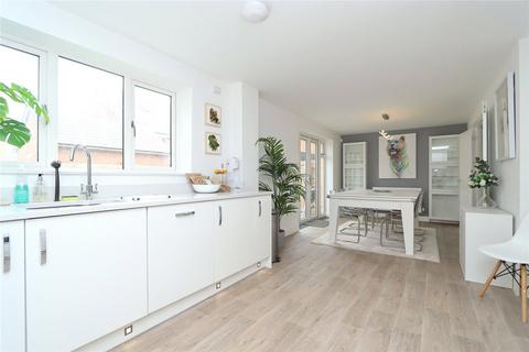 3 Chevry Close, Glebe Farm, Milton Keynes, MK17 8LZ