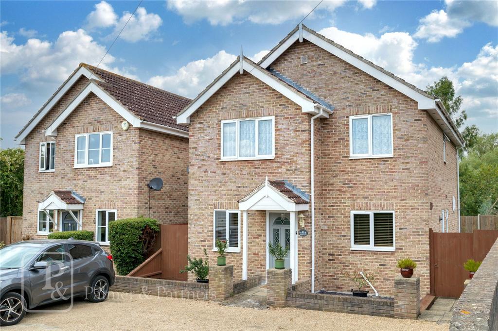 Hugh Dickson Road, Colchester, Essex, CO4 4 bed detached house for sale