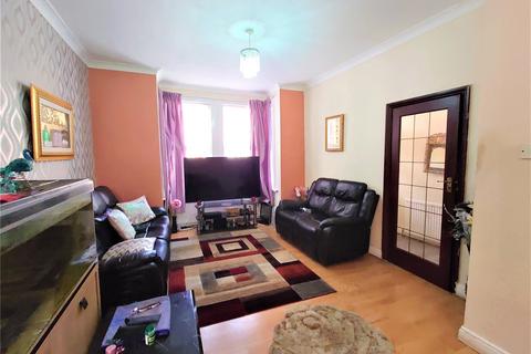 3 bedroom terraced house for sale - Tudor Road, Southall, Greater London, UB1