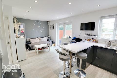 85 Barnfield Road, Orpington, BR5 3LS