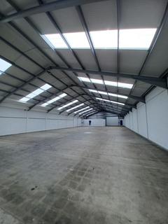Warehouse to rent, Unit 1B, Chertsey Road Industrial Estate, West Byfleet, KT14 7AX
