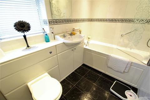20 Braemar Drive, South Shields, NE34 7TZ