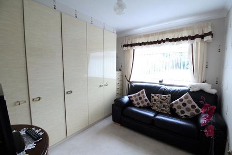 20 Braemar Drive, South Shields, NE34 7TZ