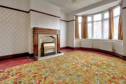 10 Belmont Avenue, South Bank, Middlesbrough, TS6 0AY