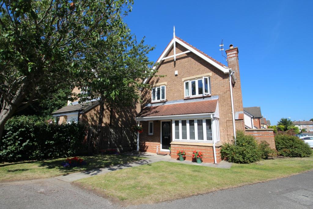 Whites Gardens, Hebburn, Tyne and... 3 bed detached house £270,000