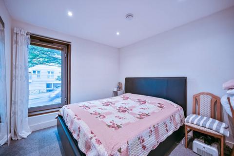 1 bedroom flat for sale, Kingston Hill, Kingston, Kingston upon Thames, KT2