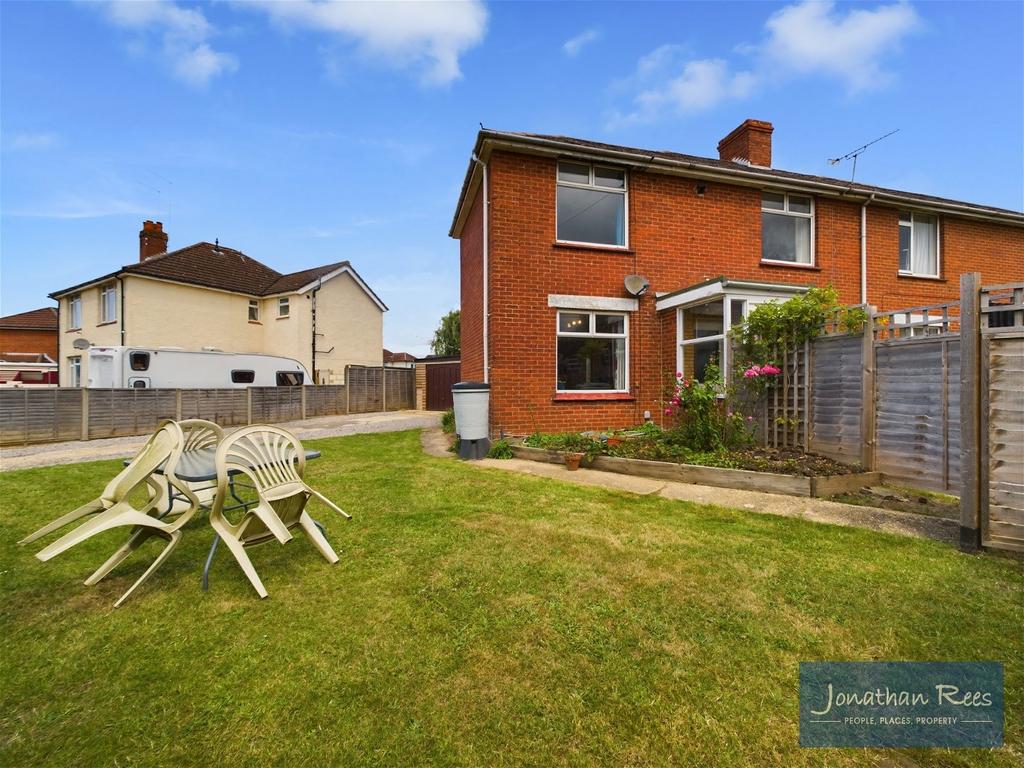 Derby Road, Eastleigh 3 bed semidetached house for sale £305,000