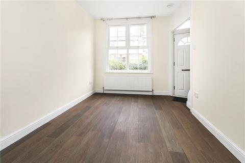 2 bedroom terraced house to rent, Coteford Street, London, SW17