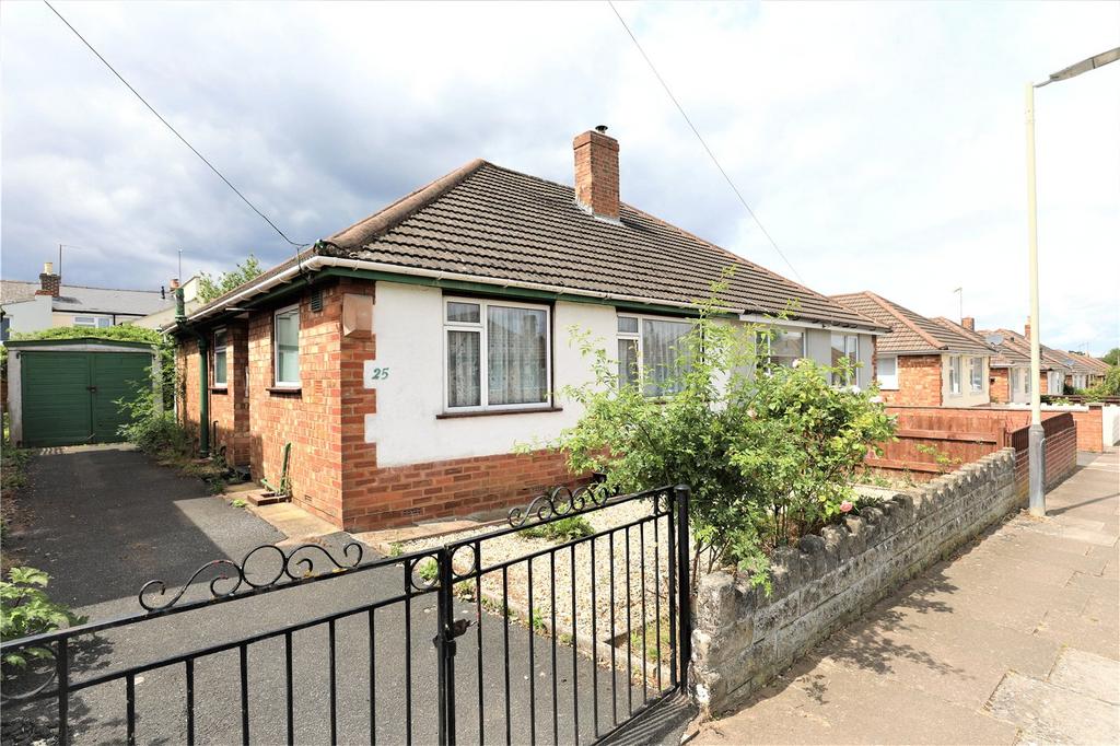 Strickland Road, Cheltenham... 2 bed bungalow £250,000