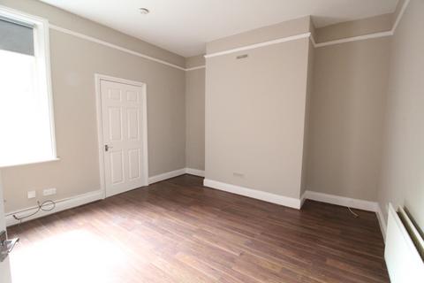 2 bedroom ground floor flat for sale - Victoria Road East, Hebburn, Tyne and Wear, NE31
