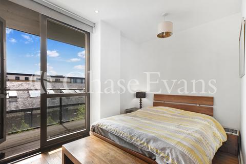 Studio for sale, Forge Square, Isle Of Dogs, London, E14