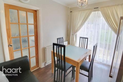 11 Hodson Crescent, Orpington, BR5 4BS