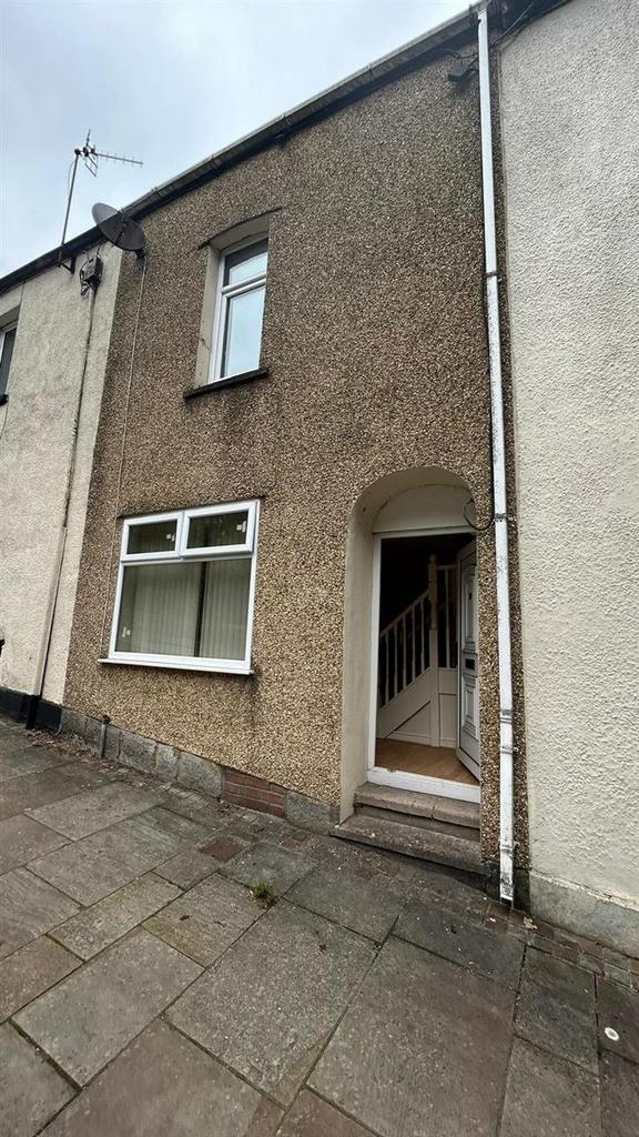 Street, Tredegar 1 bed terraced house £475 pcm (£110 pw)
