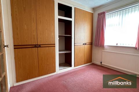 32 Edenside Drive, Attleborough, NR17 2EL
