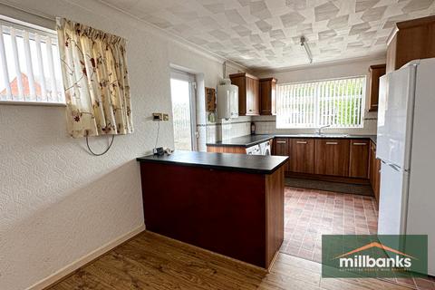 32 Edenside Drive, Attleborough, NR17 2EL