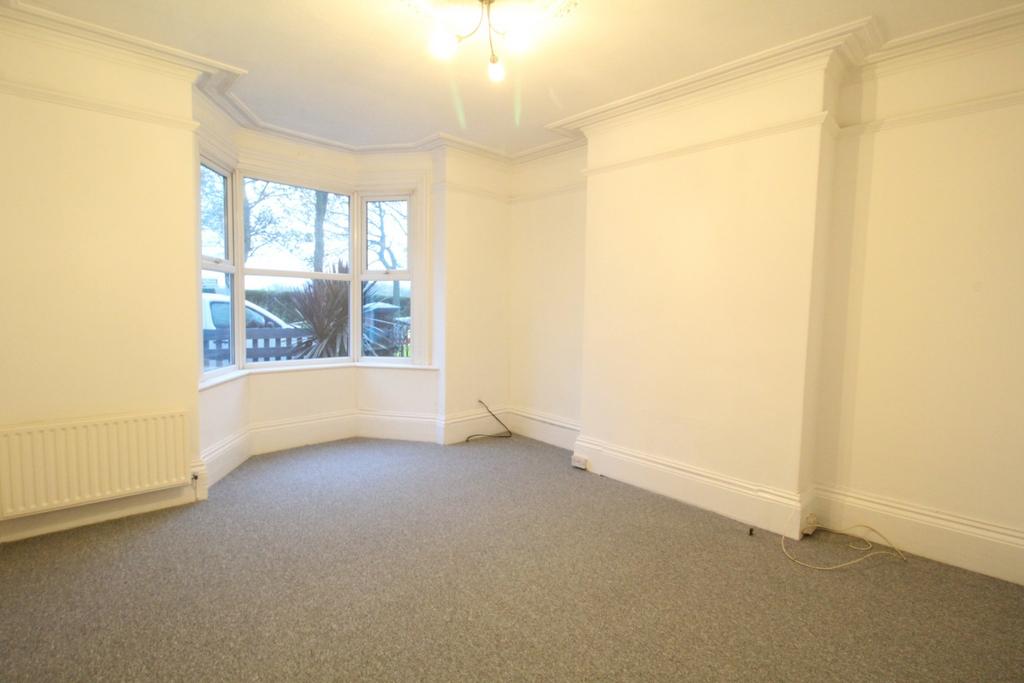 West Park Road, South Shields, Tyne and Wear, NE33 2 bed ground floor