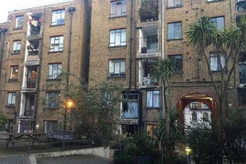 4 bedroom flat to rent, Margery Street