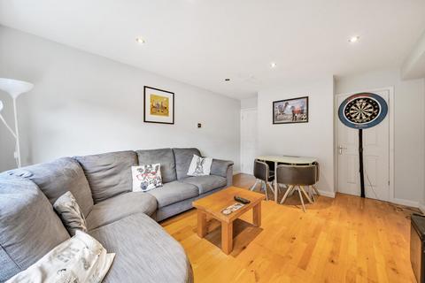 2 bedroom flat for sale, Gideon Road, Battersea
