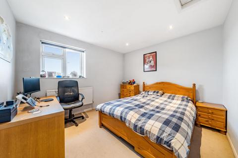 2 bedroom flat for sale, Gideon Road, Battersea