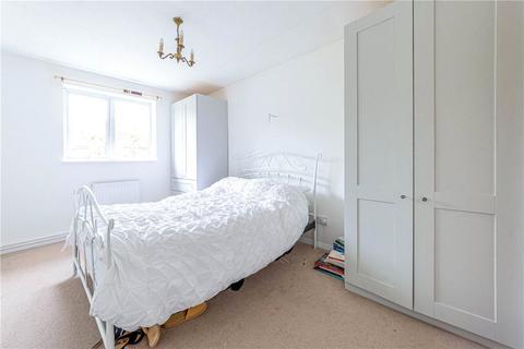 2 bedroom flat for sale, Aysgarth Close, Harpenden, AL5