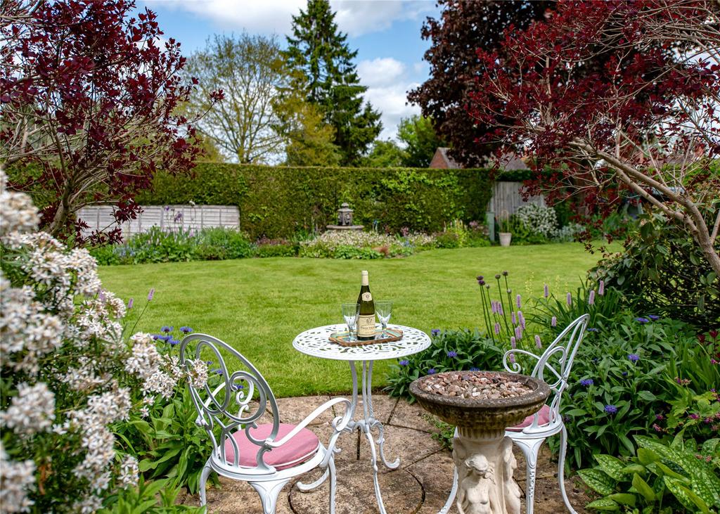 Beckbury, Shifnal, Shropshire, TF11 5 bed detached house £1,295,000