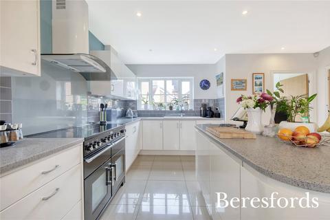 5 bedroom detached house for sale, Barnard Close, Little Canfield, CM6