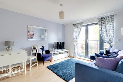 1 bedroom apartment for sale, Oak House, Cottons Approach, Romford