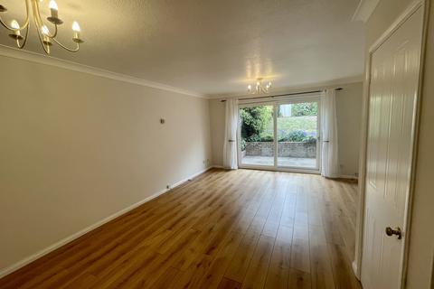 56 Aveling Close, Purley, CR8 4DW