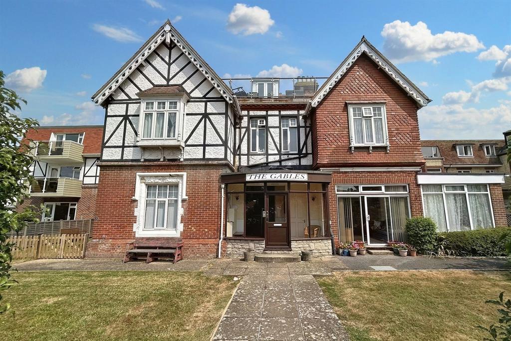 Swanage 1 bed flat for sale £210,000