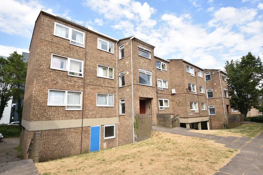 Dumfries Street, Luton, Bedfordshire, LU1 1 bed apartment £800 pcm (£