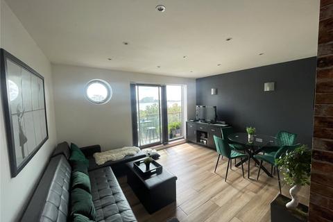 2 bedroom penthouse to rent, Tideslea Path, London, SE28