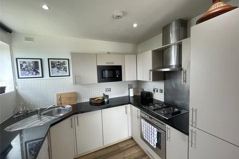 2 bedroom penthouse to rent, Tideslea Path, London, SE28