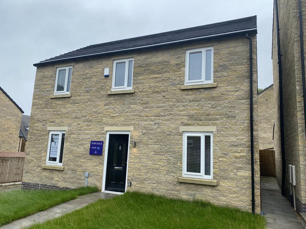 Charlestown View, Glossop, SK13 4 bed detached house £299,950
