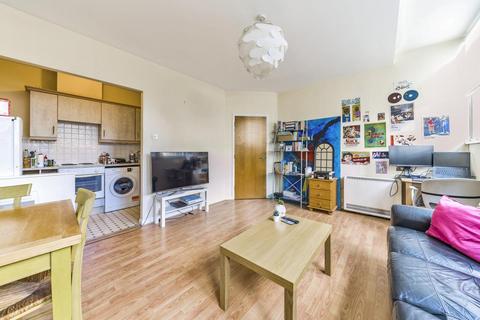 2 bedroom flat for sale, Newington Causeway, Elephant & Castle