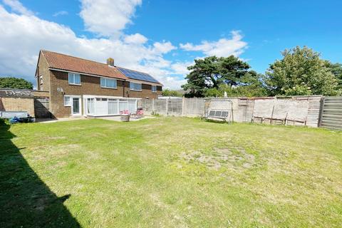 13 Draper Road, Bournemouth, BH11 8BE