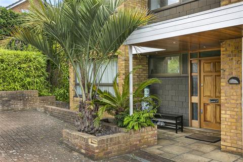 undefined, Eversley Mount, London, N21