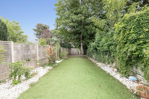undefined, St Johns Court, Buckhurst Hill, IG9