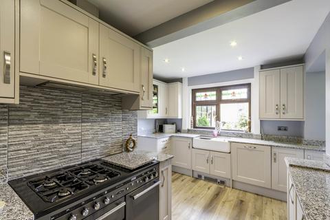 27 Holly Road, Retford, DN22 6BE