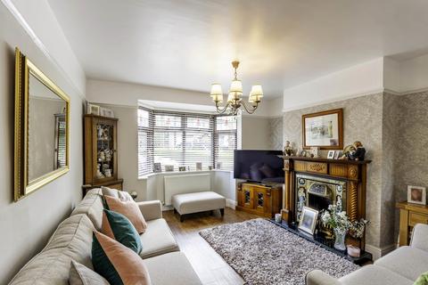 27 Holly Road, Retford, DN22 6BE