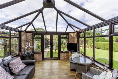 27 Holly Road, Retford, DN22 6BE