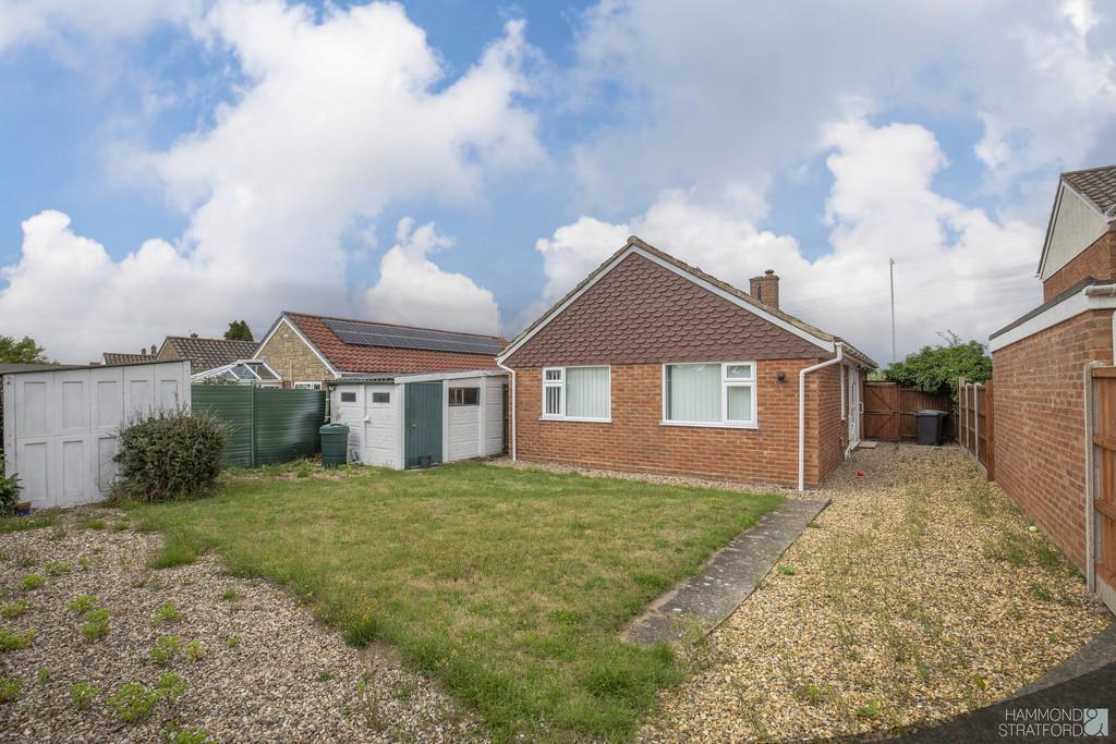 Tuttles Lane West, Wymondham 3 bed detached bungalow for sale £290,000