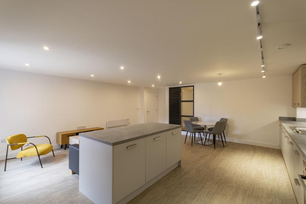 Apartment in Birmingham - View 5