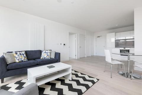 1 bedroom apartment to rent, Echo Court, Royal Wharf, London, E16